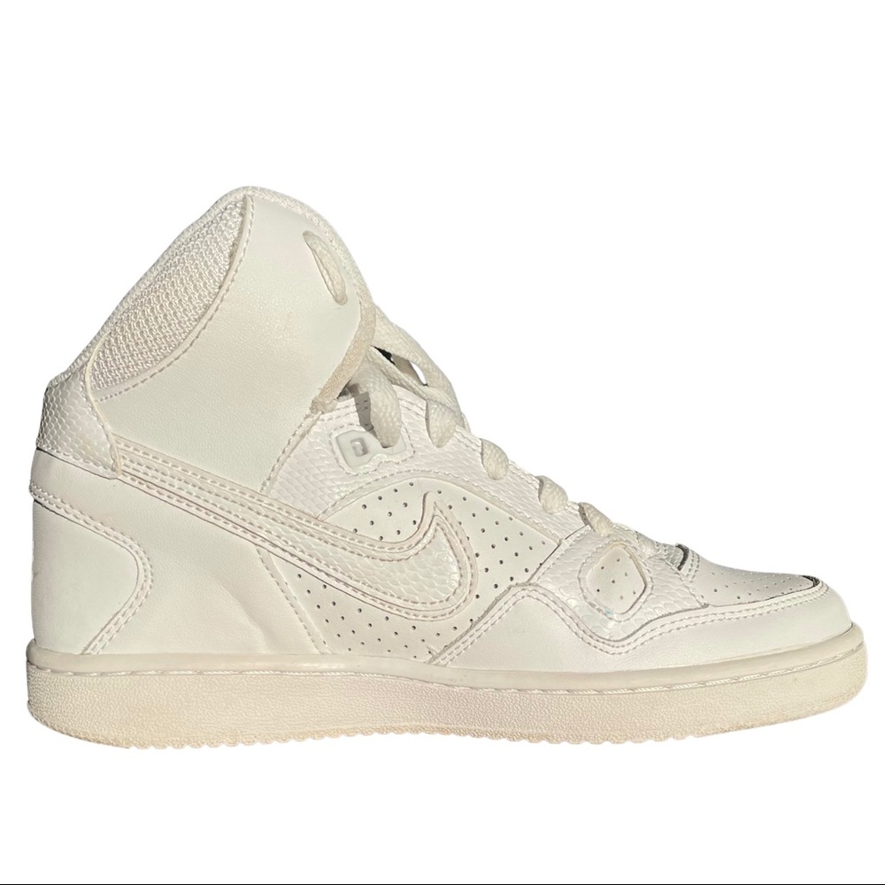 Women’s Nike "Sun Of Force" Mid